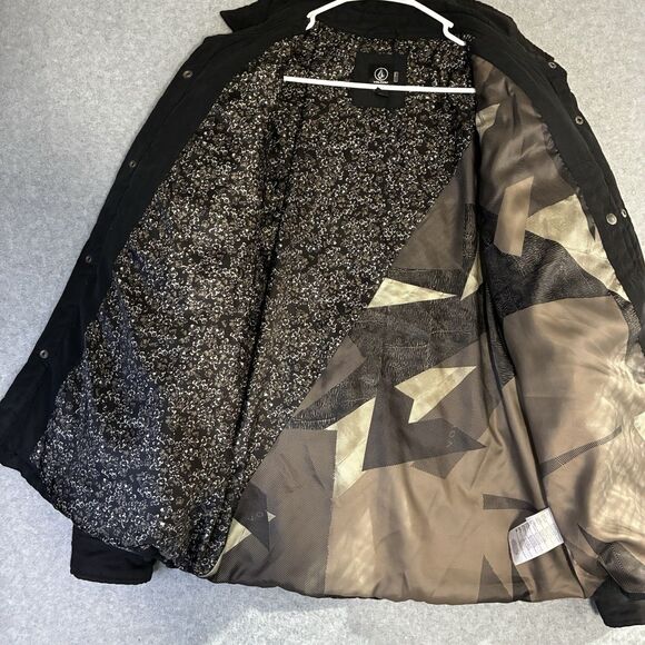 Volcom Black Quilted Winter Jacket Men’s Large – Insulated 600mm Water Resistant - Picture 5 of 9